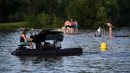 Concert du "PianO du lac" en juin 2018 au Lac de Maine, à Angers&nbsp; (JOSSELIN CLAIR / MAXPPP)