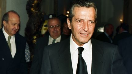 L'ancien chef du gouvernement espagnol Adolfo Suarez, en octobre 1996, &agrave; Oviedo (Espagne). (ELOY ALONSO / REUTERS)