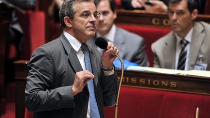 Thierry Mariani à l'Assemblée nationale , le 29/09/2010 (AFP/Boris Horvath)