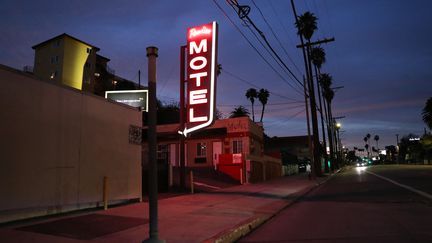 Un motel à Los Angeles, en Californie.&nbsp; (MARIO TAMA / GETTY IMAGES NORTH AMERICA)