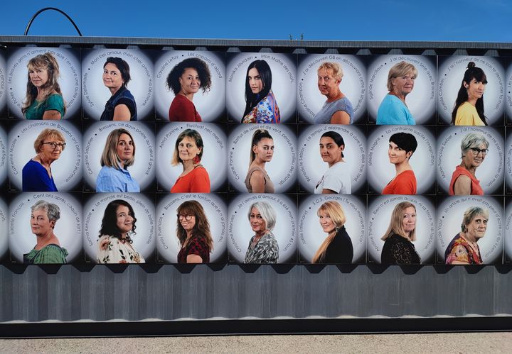 Portraits de Sétois sur les quais de Sète&nbsp;(15 juillet 2021)... (ANNIE YANBEKIAN / FRANCEINFO CULTURE)