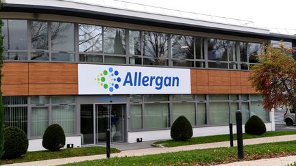 Le siège de la société Allergan à Pringy (Haute-Savoie), le 7 novembre 2017. (JEAN-PIERRE CLATOT / AFP)