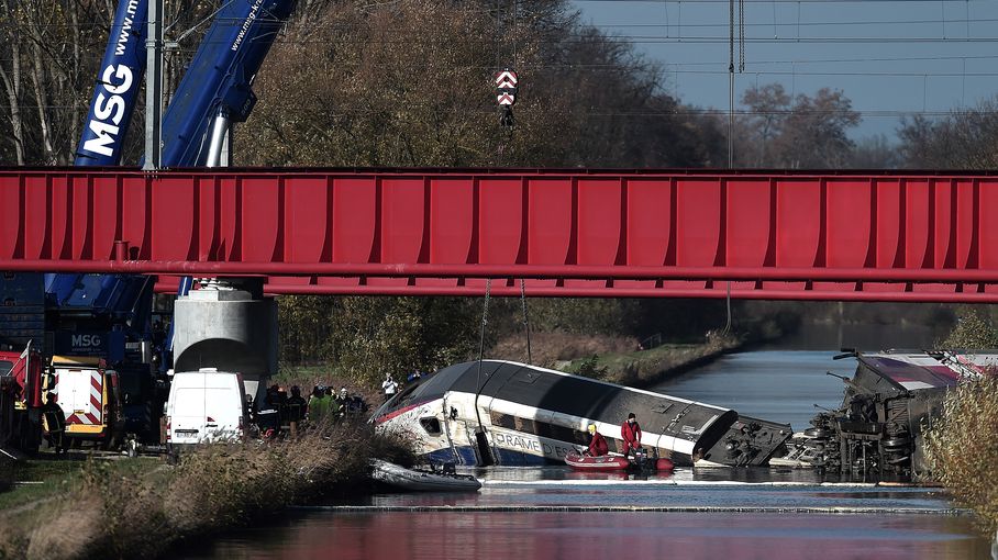 Accident du TGV Est en 2015 : l'avocat d'une quarantaine de parties civiles 