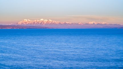 Bolivie : le lac Titicaca en eaux troubles