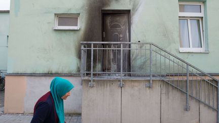 La mosquée visée par un attentat à la bombe, le 27 septembre 2016 à Dresde (Allemagne). (SEBASTIAN KAHNERT/ AP / SIPA)