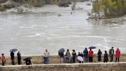 Le pont du diable, qui surplombe l'Hérault, le 4 novembre 2011. (SYLVAIN THOMAS / AFP)