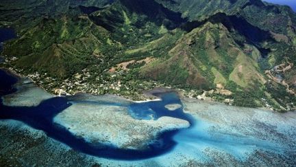 Une des nombreuses îles de l'archipel de Polynésie française (Morea) (TIPS / Photononstop)