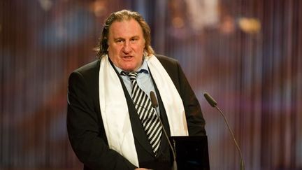 Gérard Depardieu le 1er février 2013 à Dresde où il a reçu un prix pour l'ensemble de sa carrière lors du Semper Opera Ball
 (Arno Burgi / DPA / AFP)