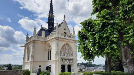 La chapelle du château royal d'Amboise (Indre-et-Loire), août 2024 (ANNE CHEPEAU / FRANCEINFO / RADIO FRANCE)