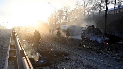 Guerre en Ukraine : "il semblerait bien que les Russes n'avancent pas beaucoup", estime le général François Chauvancy.