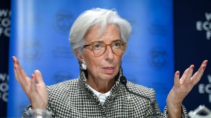 Christine Lagarde, directrice du Fonds monétaire international, au forum économique de Davos (Suisse), le 22 janvier 2018. (FABRICE COFFRINI / AFP)