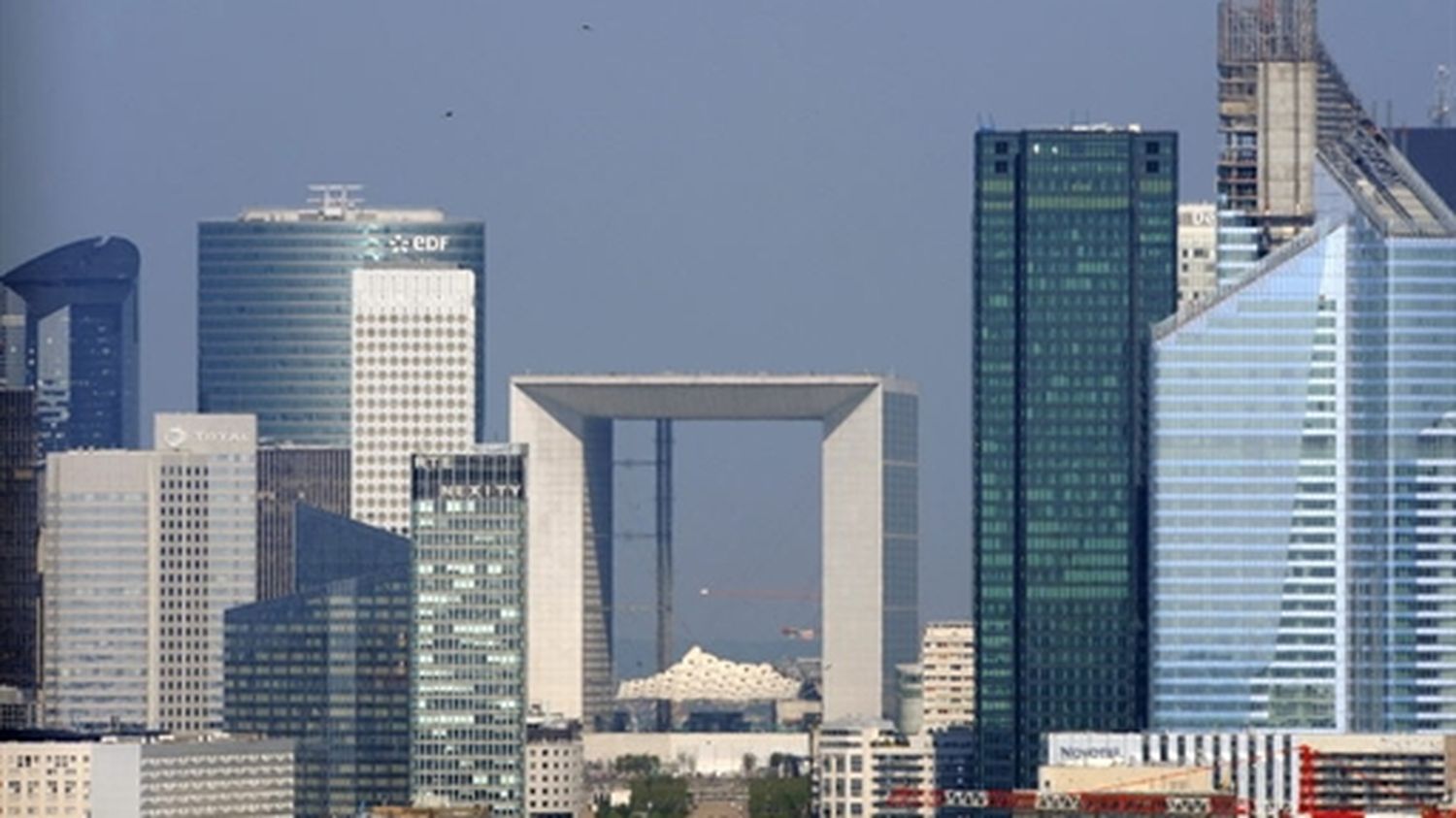 Le toit de la Grande Arche de la D fense sera d finitivement ferm