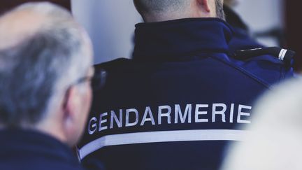 Un gendarme dans la commune du Bouchage (Isère), le 18 décembre 2023 (photo d'illustration). (JEAN-BAPTISTE BORNIER / MAXPPP)