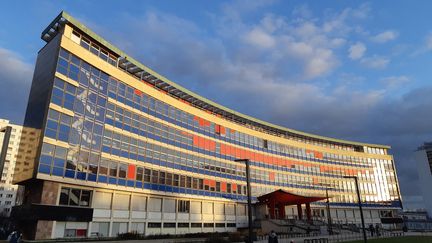 La faculté de droit de Strasbourg (Bas-Rhin), le 17 février 2021. (THIERRY COLIN / FRANCE-BLEU SUD LORRAINE)