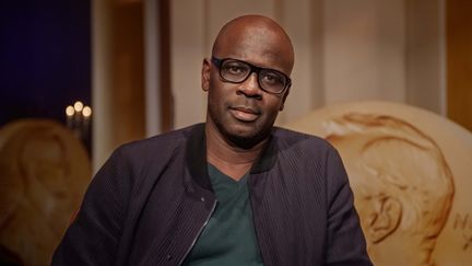 Lilian Thuram s'exprime sur le racisme au Musée Nobel de Stockholm en Suède, le 12 octobre 2021. (DUYGU GETIREN / AFP)