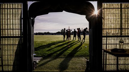 Les joueurs du Goal FC à l'entraînement le 28 septembre 2023, à Chasselay. (JEFF PACHOUD / AFP)