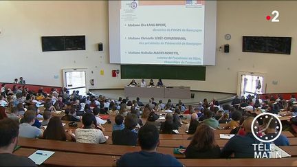 Dijon : rentrée des classes pour les professeurs stagiaires