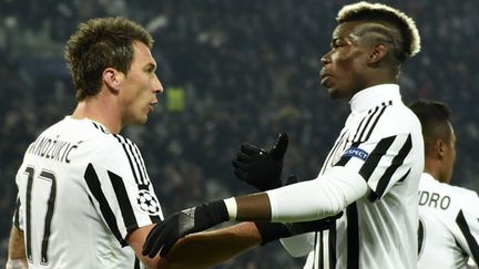 Mario Mandzukic et Paul Pogba, les joueurs de la Juventus Turin