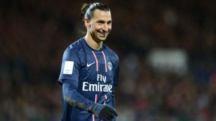 L'attaquant du PSG Zlatan Ibrahimovic lors du match contre Brest en ligue 1, le 21 d&eacute;cembre 2012. (THOMAS BREGARDIS / AFP)