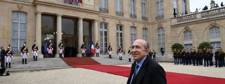 Gérard Collomb, le 14 mai 2017 dans la cour de l'Elysée. (ERIC FEFERBERG / AFP)