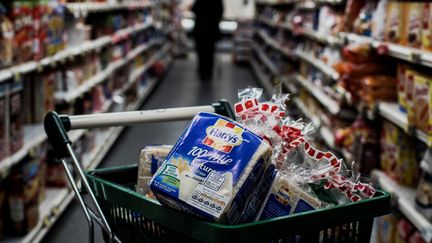 Un supermarché à Lyon, le 28 octobre 2016. (JEFF PACHOUD / AFP)