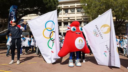 La mascotte des JO de Paris 2024, le 3 avril 2023. (ARIE BOTBOL / HANS LUCAS / AFP)