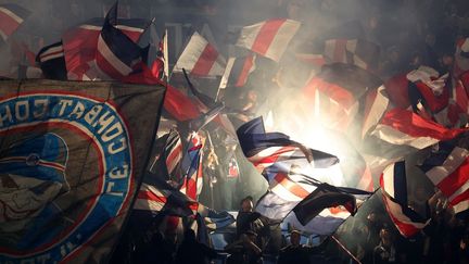 Les supporters du PSG lors de la réception de Strasbourg en Ligue 1, le 19 octobre 2024 au Parc des Princes (Paris). (FRANCK FIFE / AFP)