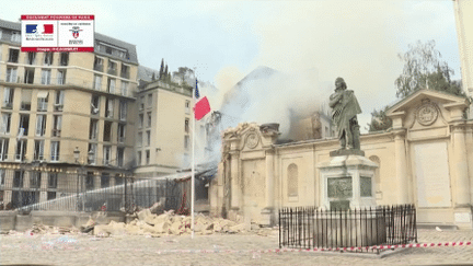 Explosion à Paris : une femme toujours portée disparue