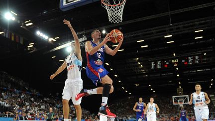 Nando De Colo a encore réalisé une prestation solide (12 points, 7 passes) (SYLVAIN THOMAS / AFP)