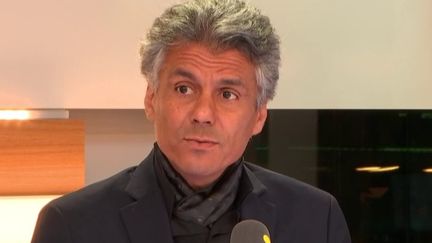 Rachid Nekkaz était invité des informés de franceinfo, lundi 11 mars. (FRANCEINFO / RADIOFRANCE)