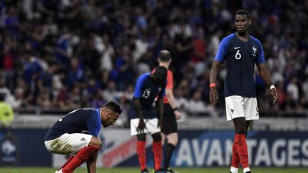 L'équipe de France termine sa préparation par un match nul face aux Etats-Unis (JEFF PACHOUD / AFP)