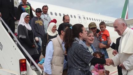 Vatican&nbsp;: la main tendue du Pape aux migrants. (CAPTURE ECRAN FRANCE 2)