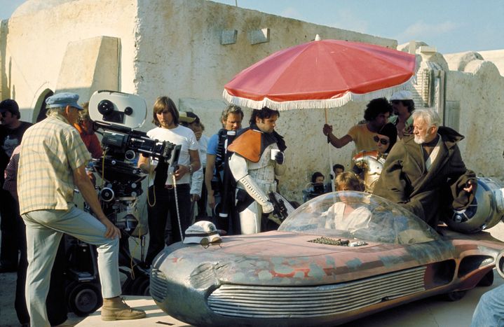 Lors du tournage de "Star Wars : Episode IV - A New Hope", sorti en 1974.&nbsp; (LUCASFILM / ARCHIVES DU 7EME ART)