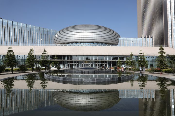 La façade du siège de l'Union africaine (UA) le 13 mars 2019 à Addis Abeba.


 (LUDOVIC MARIN / POOL)