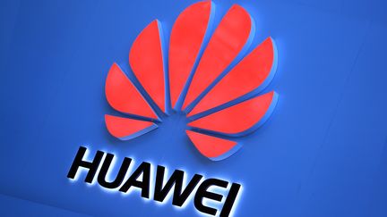 Une enseigne de Huawei dans la ville de Kunming, province du Yunnan (sud-ouest de la Chine), 11 décembre 2018.


 (SHENGXIAO / IMAGINECHINA)