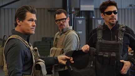 Josh Brolin, Jeffrey Donovan et Benicio Del Toro dans "Sicario, La Guerre des Cartels" de Stefano Sollima
 (Metropolitan FilmExport)