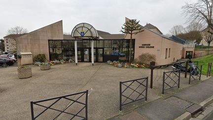 Le gymnase Patrick-Caglione à Poissy (Yvelines), en mars 2019. (GOOGLEMAPS)