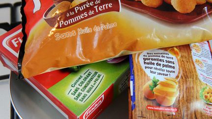 Des paquets de pommes de terre surgelées, dont un paquet Findus.&nbsp; (DURAND FLORENCE/SIPA)