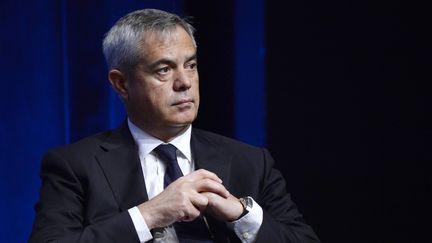 Patrick Calvar, le directeur de la Direction générale de la sécurité intérieure, lors d'une conférence de presse à l'Ecole militaire&nbsp;(Paris), le 13 octobre 2015. (MIGUEL MEDINA / AFP)