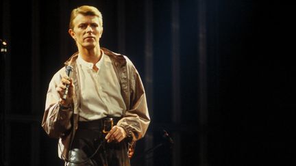 David Bowie durant sa tournée mondiale Low/Heroes en 1978, ici au Madison Square Garden de New York.
 (Richard E.Aaron/Redferns / Getty Images)