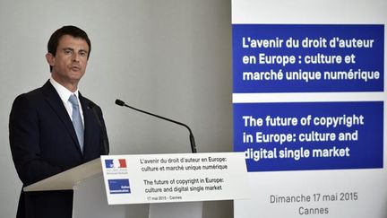 &nbsp; (Manuel Valls à Cannes lors d'un colloque sur les droits d'auteur a regretté la baisse du budget de la Culture au début du quinquennat Hollande © MaxPPP)