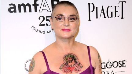 Sin&eacute;ad O'Connor lors d'un gala &agrave; Los Angeles aux Etats-Unis le 27 octobre 2011. (FRAZER HARRISON / GETTY / AFP)