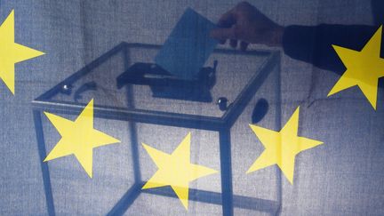 Les &eacute;lections europ&eacute;ennes auront lieu le 25 mai 2014 en France m&eacute;tropolitaine. (  MAXPPP)