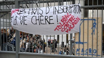 Les universités se lèvent contre la hausse des frais d'inscription pour les étudiants étrangers