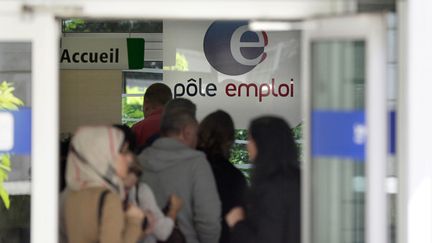 &nbsp; (Le chômage augmente d'1,4% en un mois pour les demandeurs d'emplois de plus d'un an. © Maxppp)