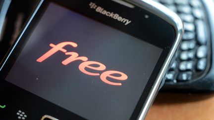 Free Mobile a conquis 3,6 millions d'abonn&eacute;s depuis son lancement le 10 janvier 2012. (DAMIEN MEYER / AFP)