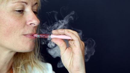 La cigarette électronique serait "incontestablement nocive" selon l'OMS