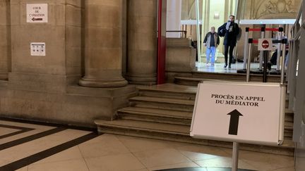 Le procès en appel du Mediator s'est ouvert lundi 9 janvier au Palais de justice de Paris.&nbsp; (AURÉLIEN THIRARD / RADIO FRANCE)