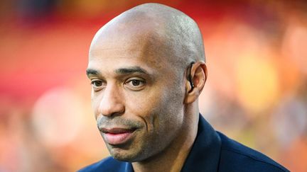 Thierry Henry lors de Lens-Rennes, le 20 août 2023. (AFP)