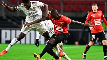 Guirassy en manque de réussite face à Bordeaux (DAMIEN MEYER / AFP)